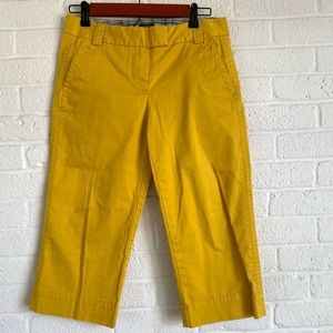 J.CREW STRETCH CAPRI PANT FAVORITE FIT SIZE 2 YELLOW GOLD